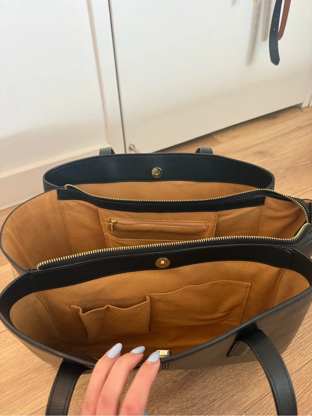 Freja Paloma Tote - Picture 3 of 3